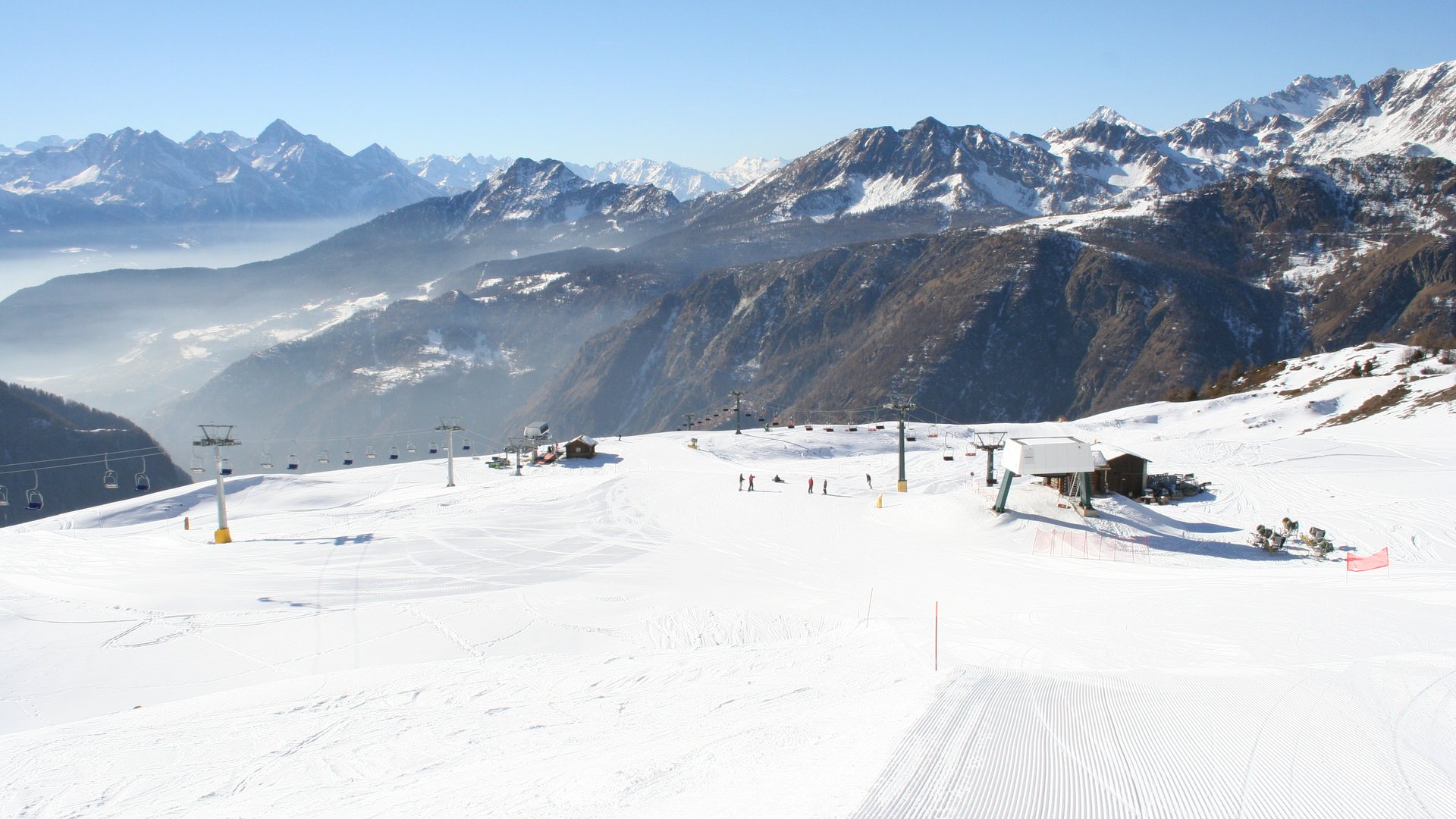 Pictures of gentle eco-tourism in the Alps