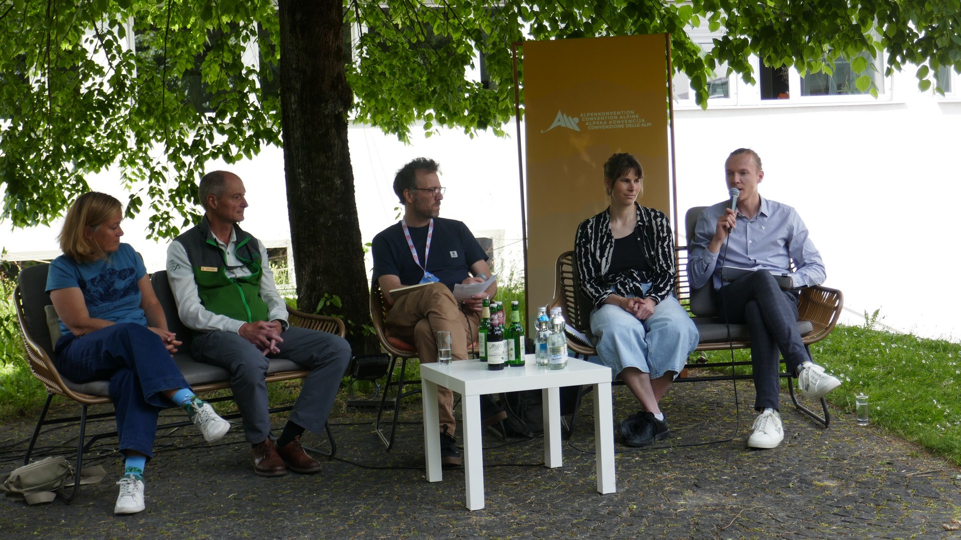 Klimawandelanpassung in den Alpen - Beispiele, Strategien, Perspektiven Klimawandelanpassung in den Alpen - Beispiele, Strategien, Perspektiven