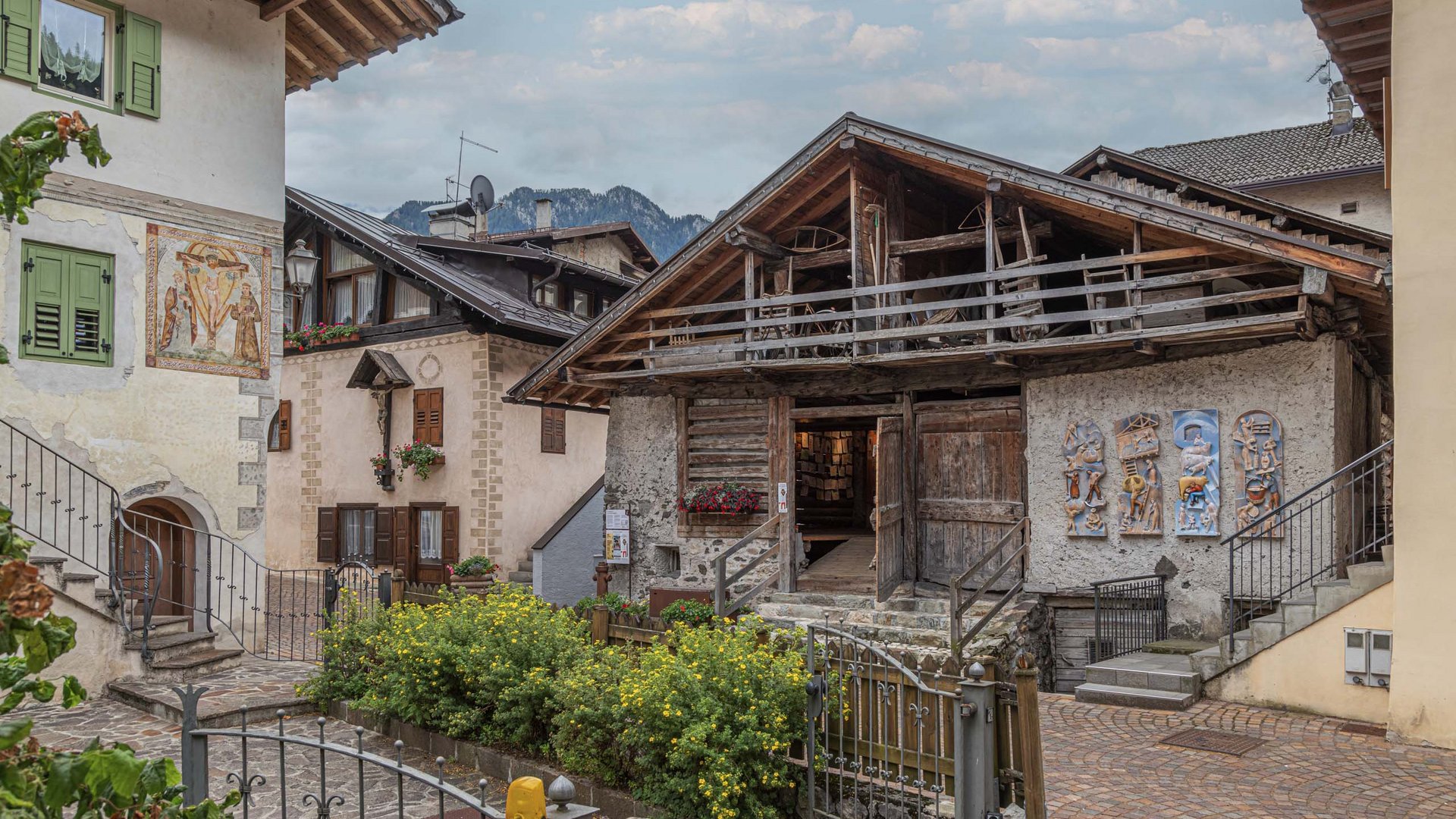 Sanfter Ökotourismus in den Alpen in Bildern