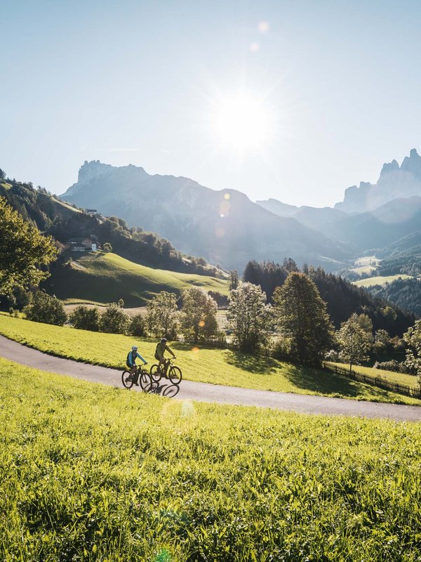 Villnöss – a dream destination in the Dolomites