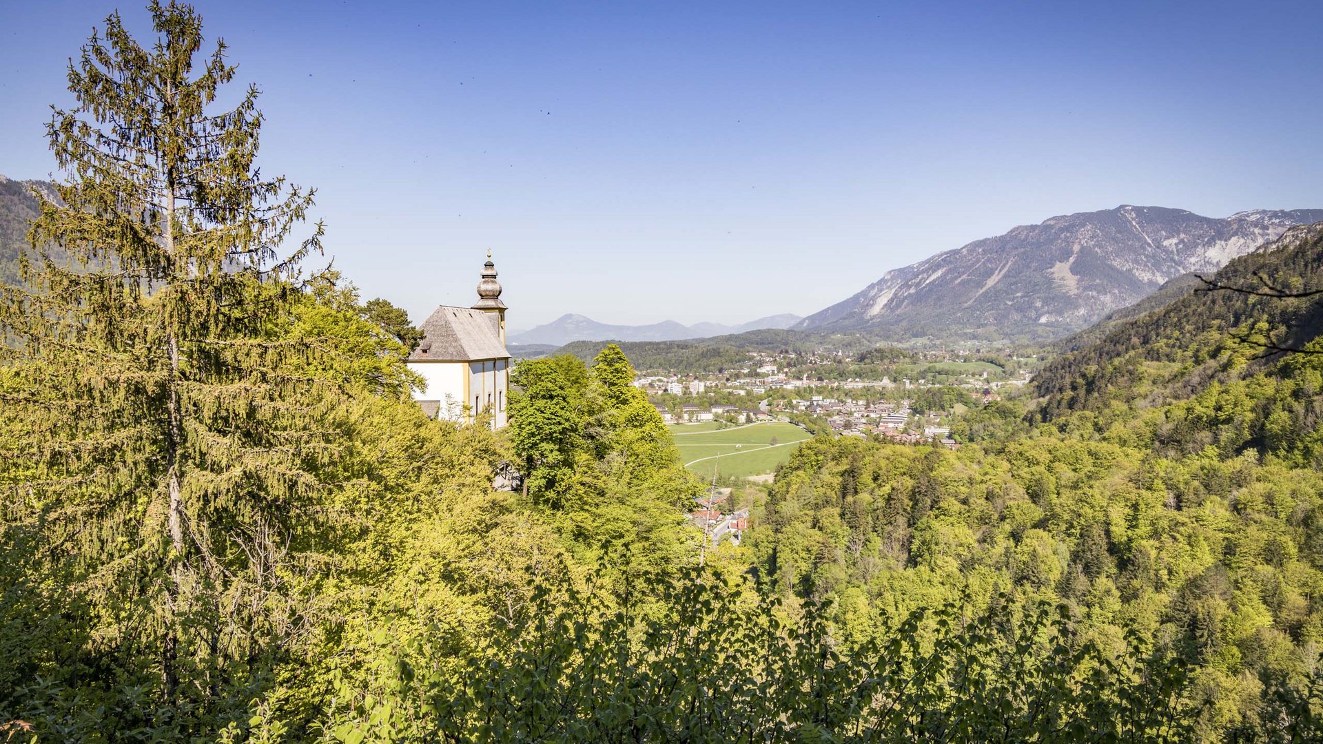 Pictures of gentle eco-tourism in the Alps