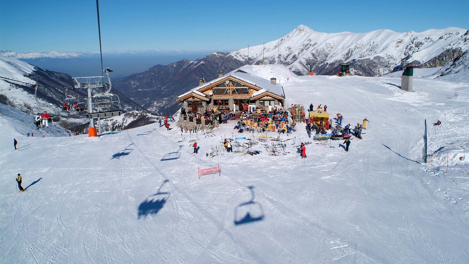 Pictures of gentle eco-tourism in the Alps