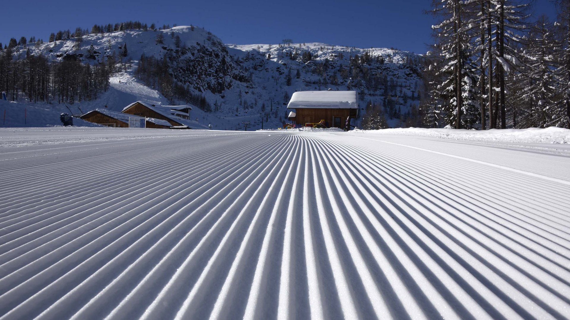 Pictures of gentle eco-tourism in the Alps