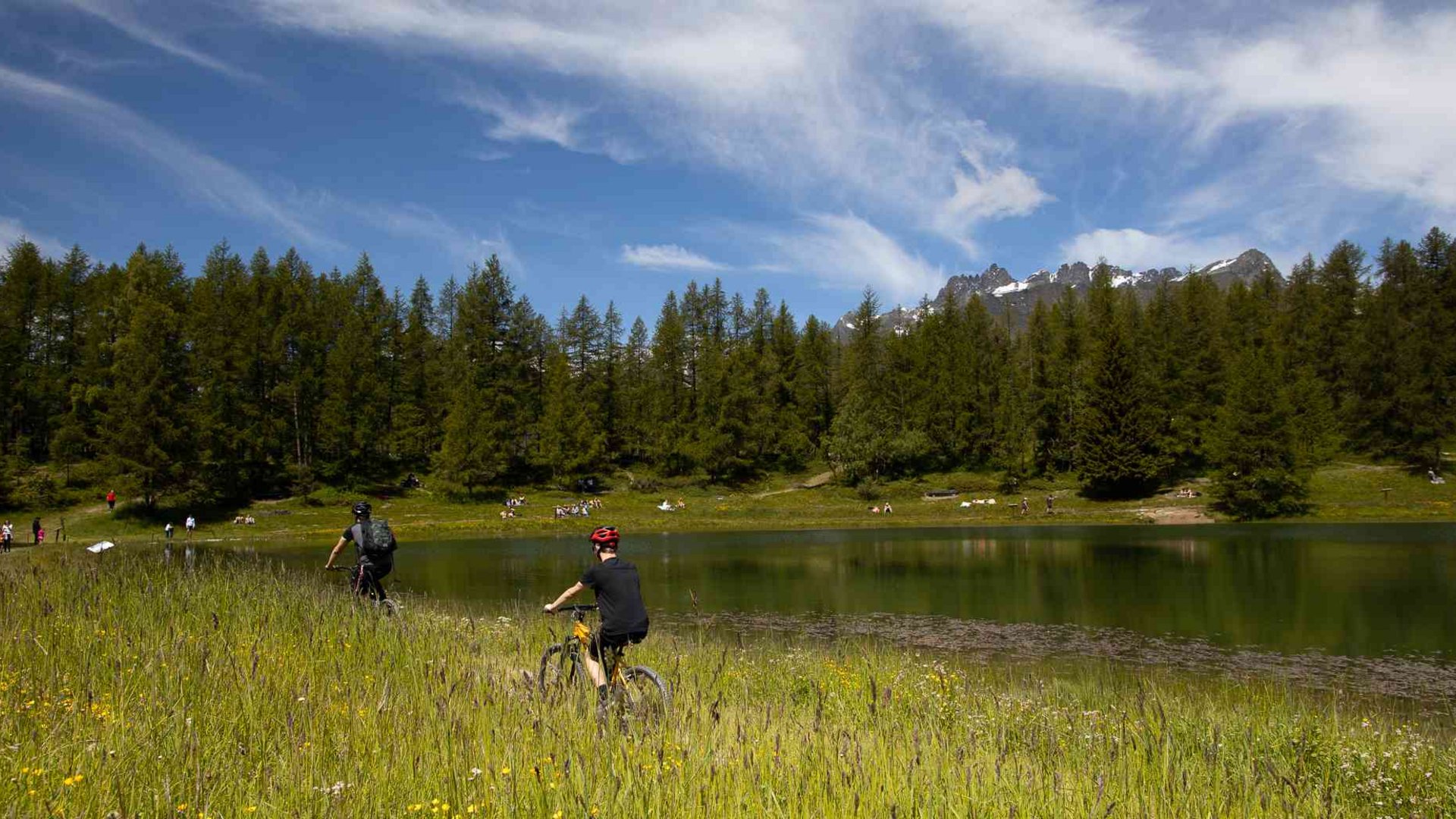Pictures of gentle eco-tourism in the Alps