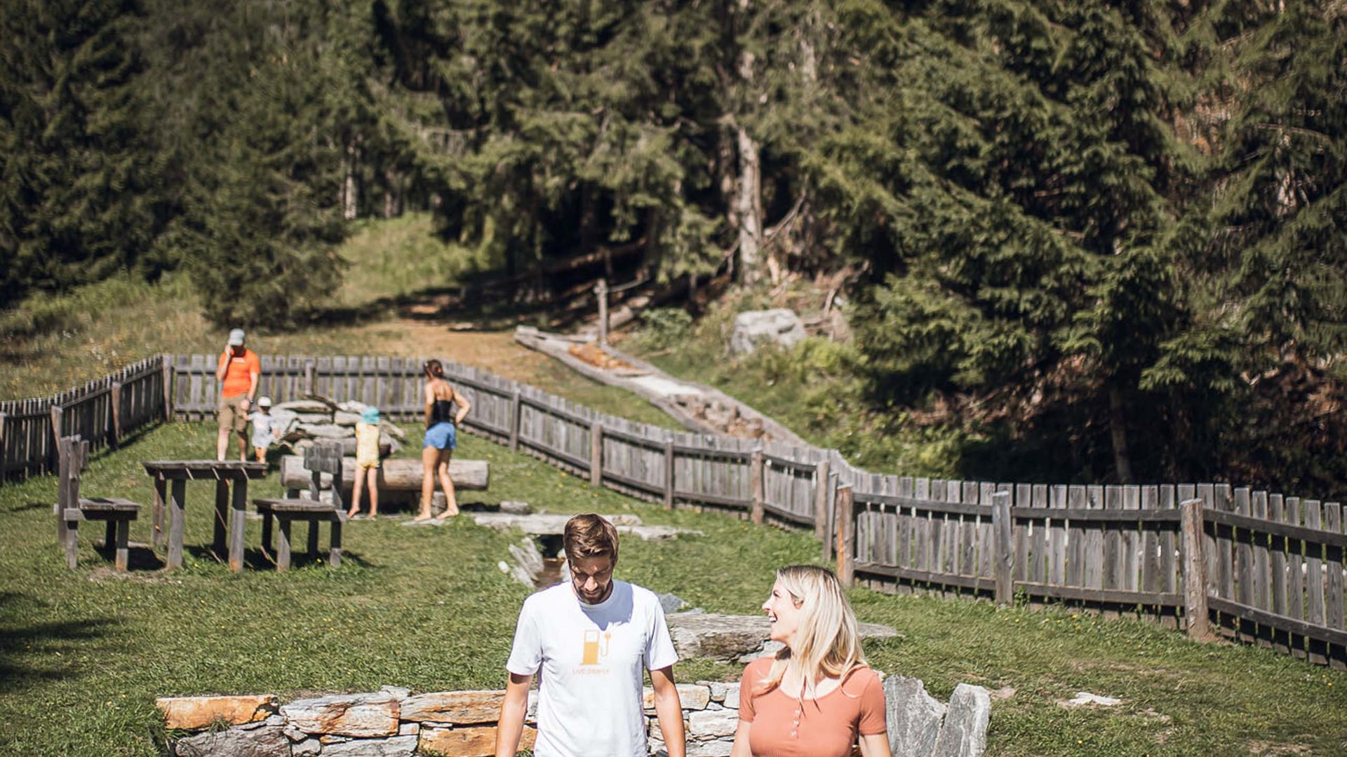 Sanfter Ökotourismus in den Alpen in Bildern