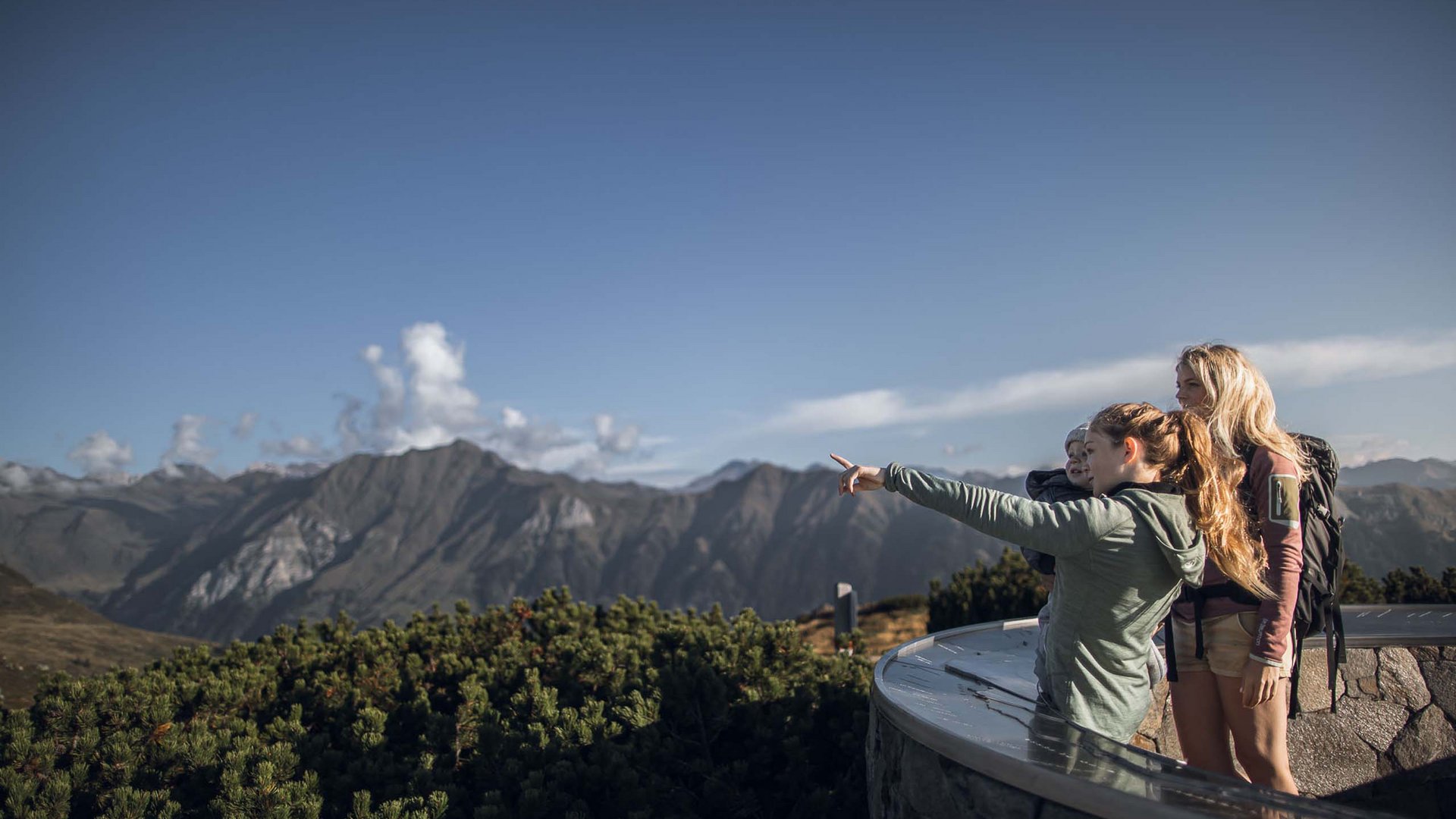 Sanfter Ökotourismus in den Alpen in Bildern