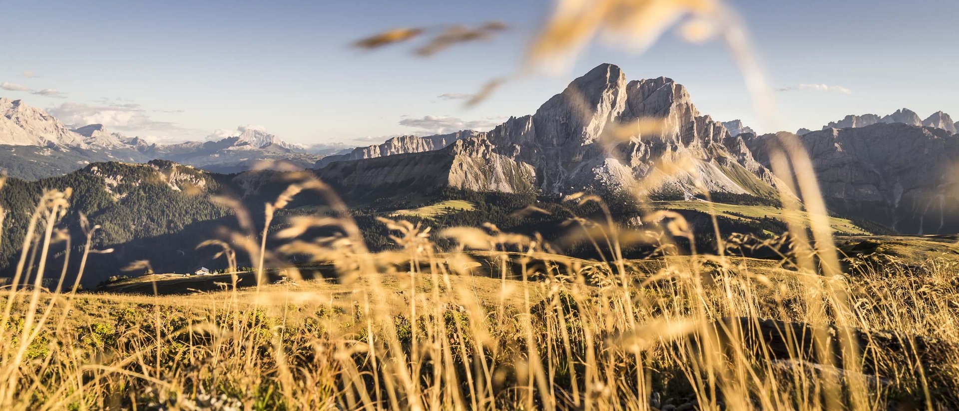 Funes, un rifugio tra le Dolomiti.