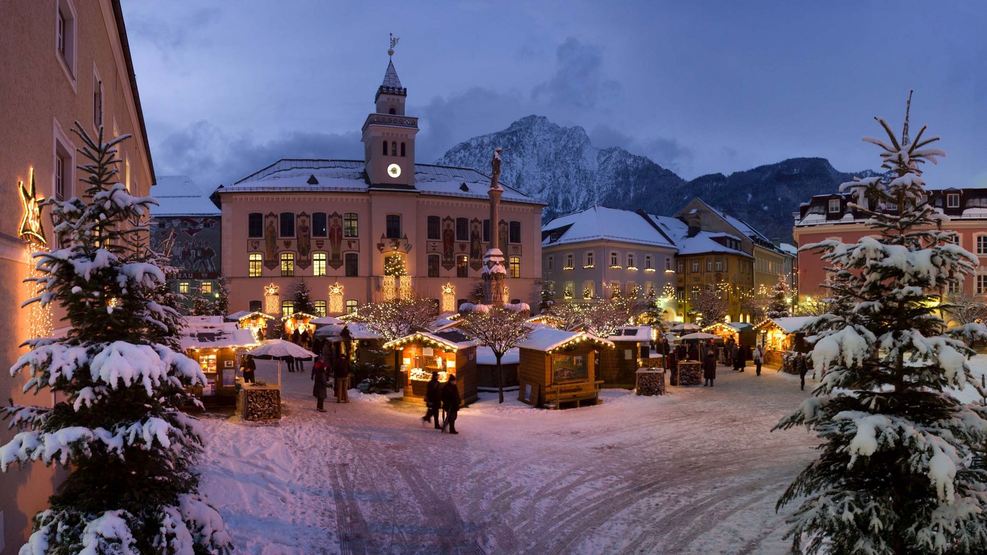 Pictures of gentle eco-tourism in the Alps