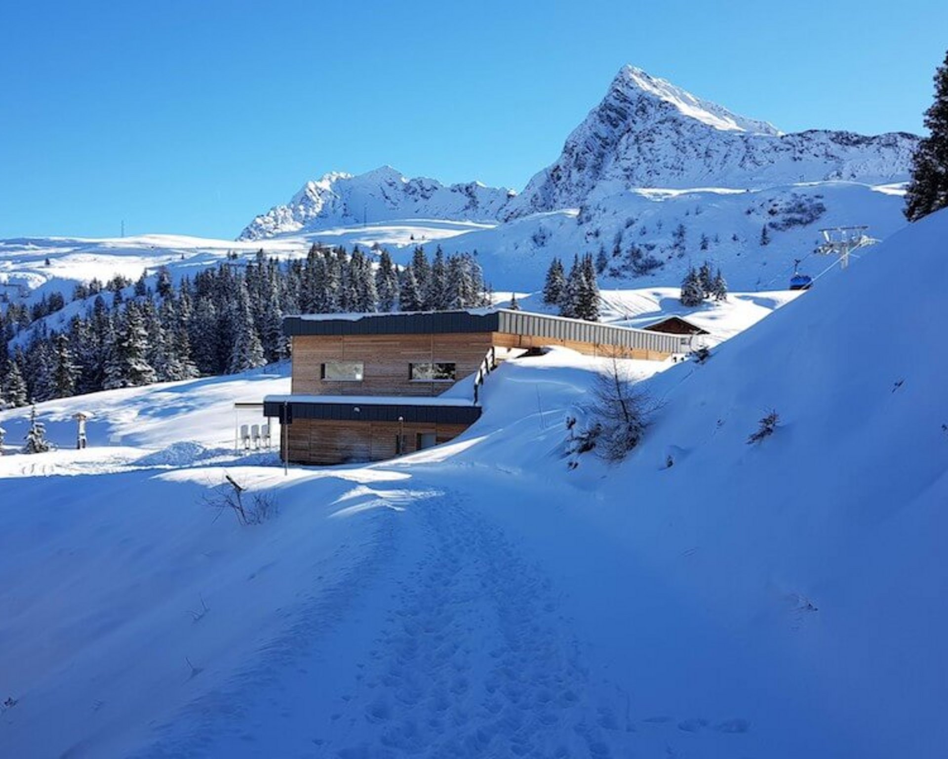 Racines: un mondo di escursioni invernali adatte a tutti