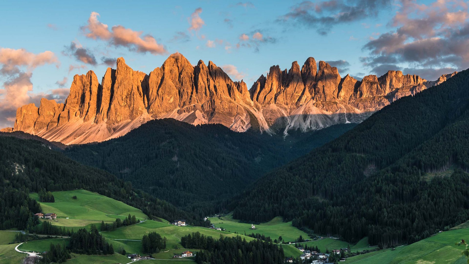 Funes, un rifugio tra le Dolomiti.