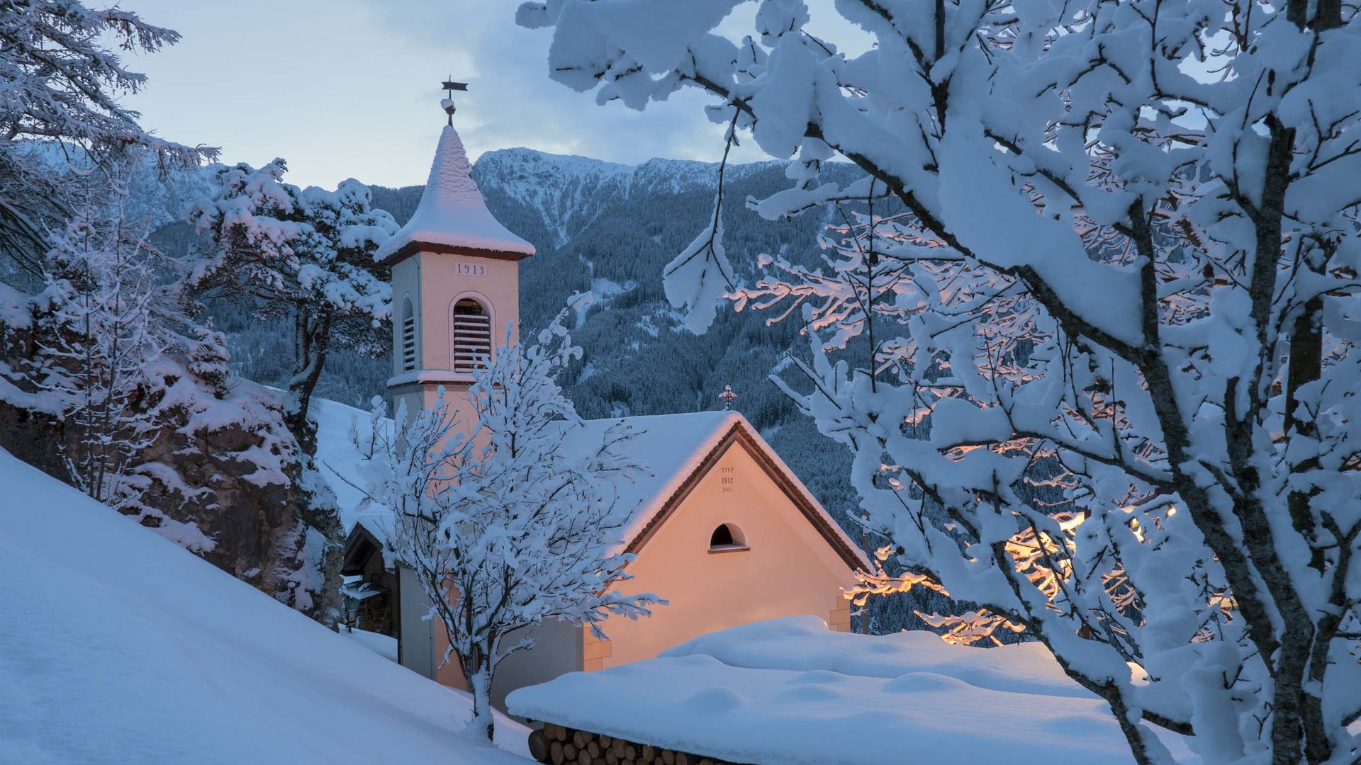 Pictures of gentle eco-tourism in the Alps