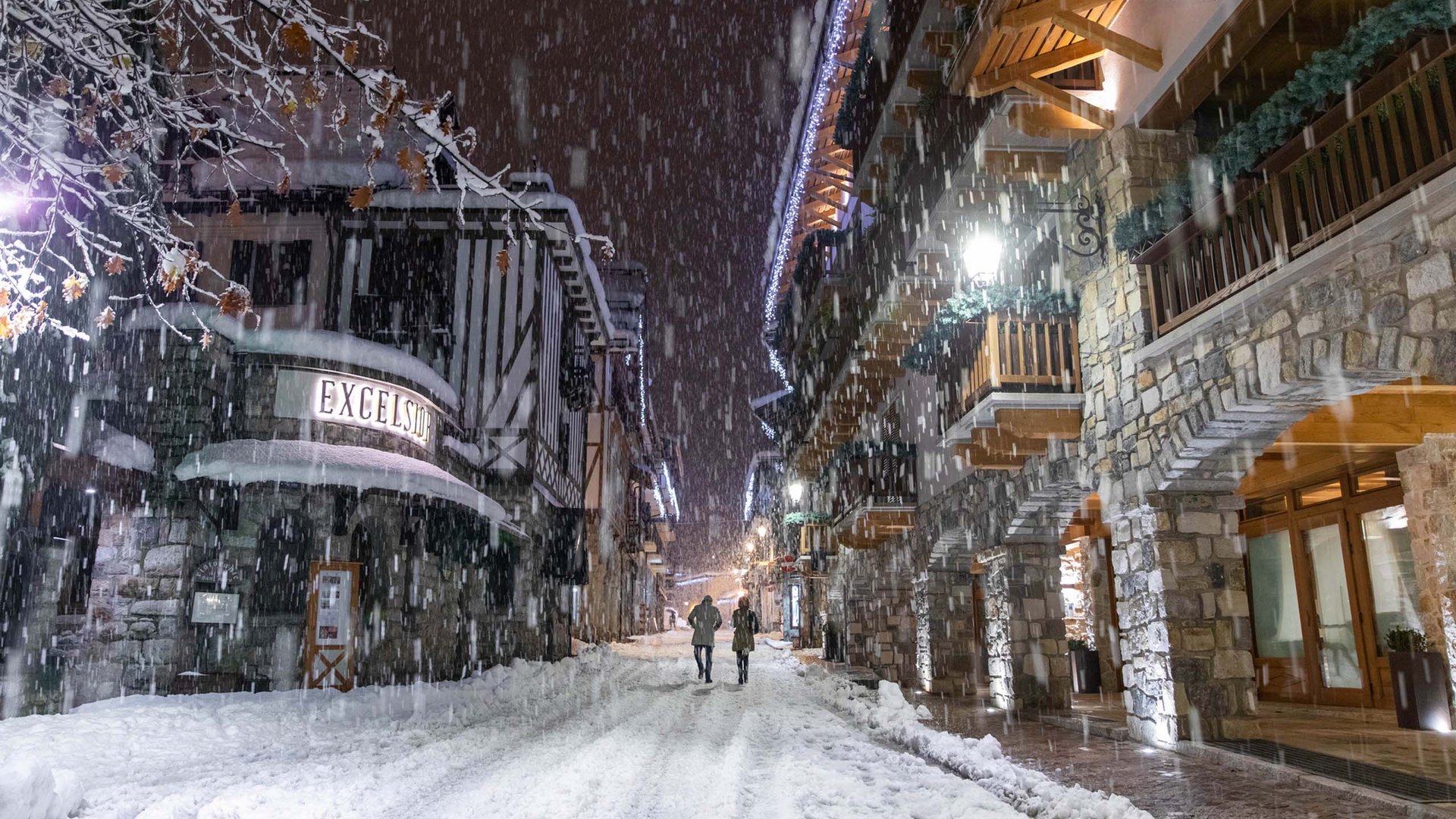 Pictures of gentle eco-tourism in the Alps