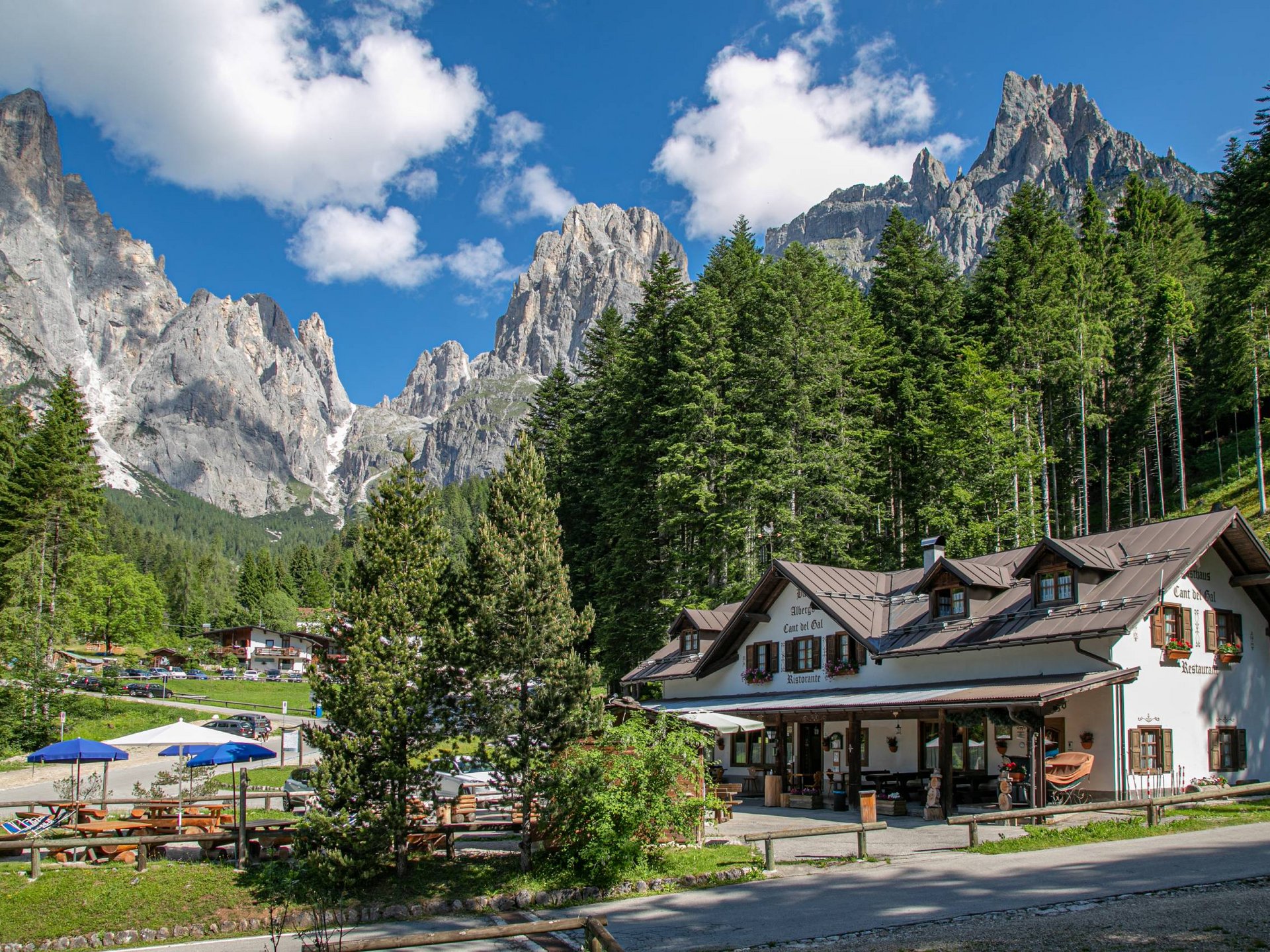 Lepota Dolomitov Primiero San Martino di Castrozza