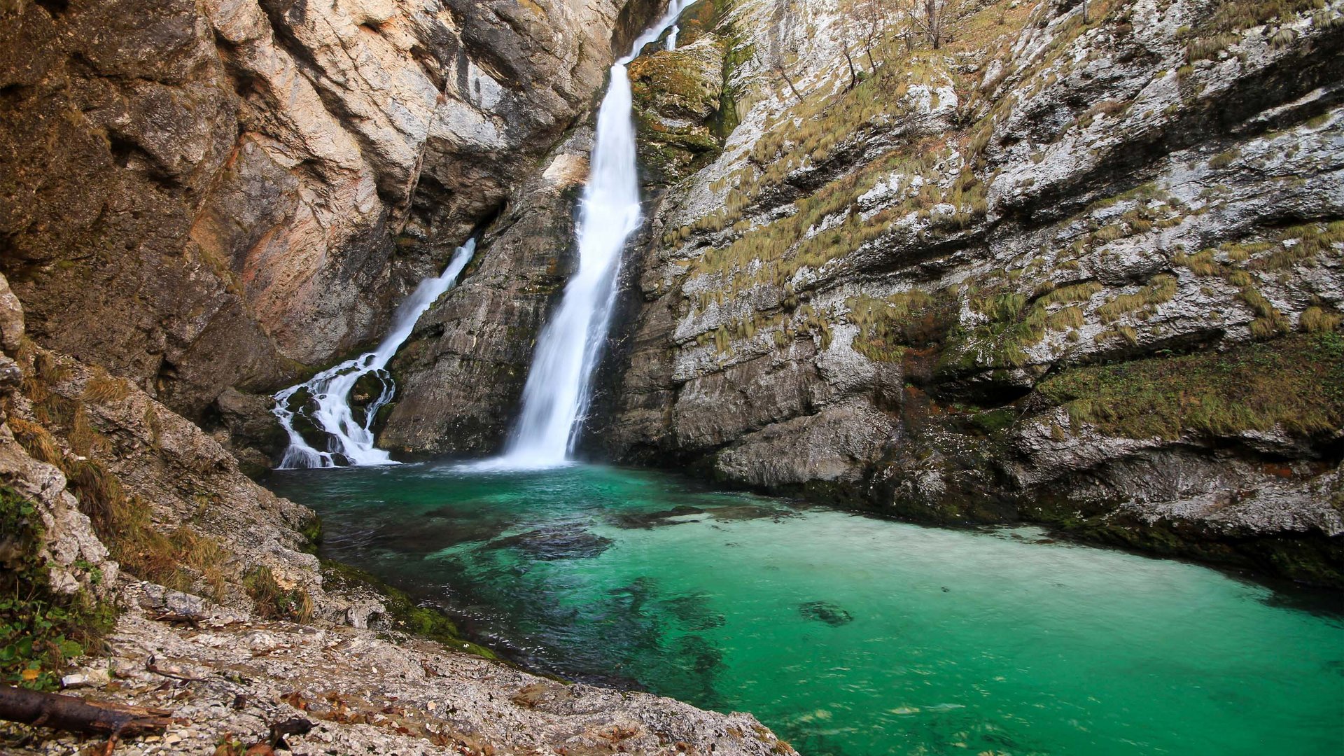 Pictures of gentle eco-tourism in the Alps